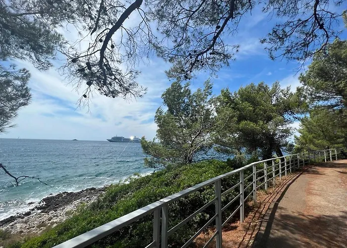 Salteria 3, Pool, Private Territory, Pinery