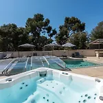 Salteria 3, Pool, Private Territory, Pinery Villa Rovinj